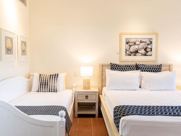 Club Tropical Resort - Official Onsite Reception & Check In : photo 1 de la chambre chambre triple supérieure