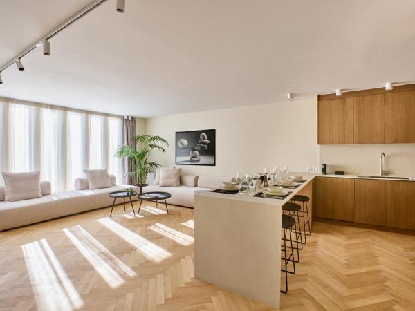 The Samirah Luxury Residences in Elliniko : photo 7 de la chambre appartement supérieur avec balcon