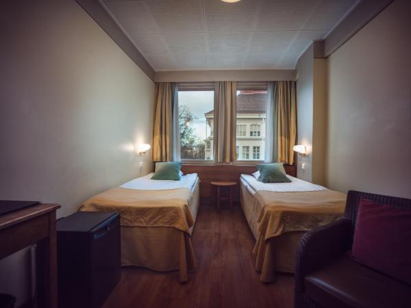 Hotel Arthur : photo 3 de la chambre chambre lits jumeaux standard