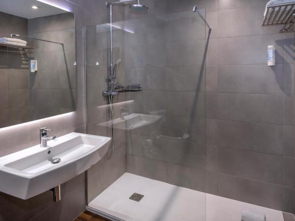 Hostal Operaramblas : photo 4 de la chambre chambre simple supérieure