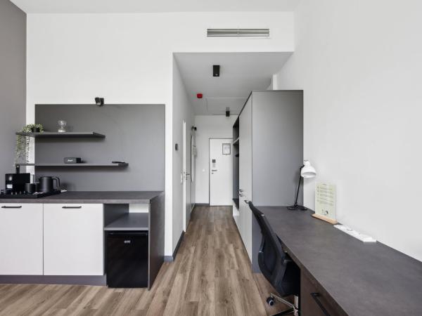 Home and CoLiving Bonn I Aparthotel : photo 5 de la chambre studio supérieur