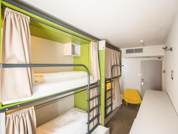 Maverick Urban Lodge : photo 1 de la chambre lit dans dortoir mixte de 4 lits