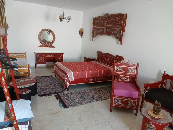 Dar Morjana : photo 5 de la chambre suite lit king-size avec balcon