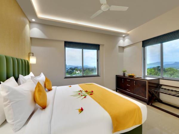 The Fern Residency, Vadgaon - Talegaon, Pune : photo 2 de la chambre suite noisette