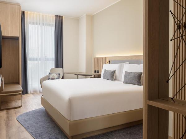 Courtyard by Marriott Milano Linate : photo 1 de la chambre chambre lit king-size standard