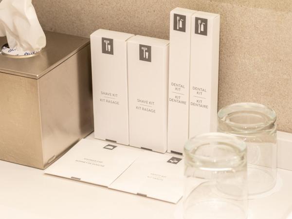 Courtyard by Marriott Milano Linate : photo 3 de la chambre chambre lit king-size deluxe - Étage