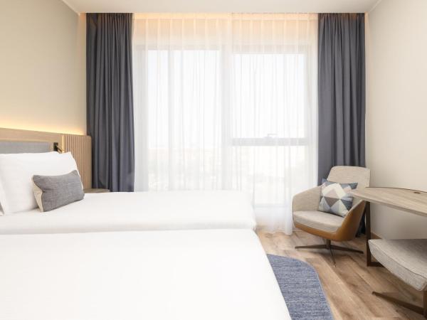 Courtyard by Marriott Milano Linate : photo 6 de la chambre chambre lits jumeaux standard