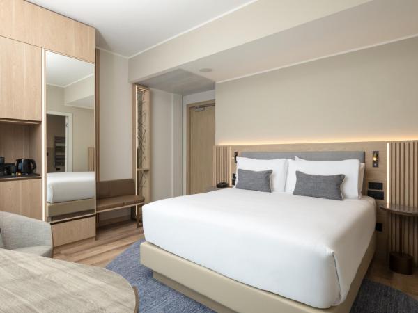 Courtyard by Marriott Milano Linate : photo 1 de la chambre deluxe queen room - high floor