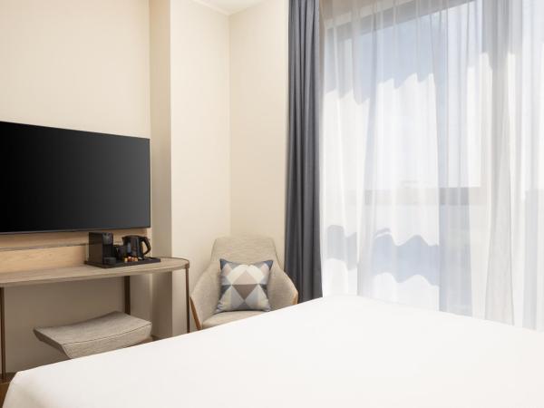 Courtyard by Marriott Milano Linate : photo 5 de la chambre chambre lit queen-size premium