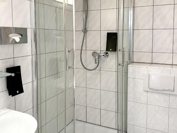 Hotel Sendlinger Tor : photo 2 de la chambre multiple bed room up to 6 persons