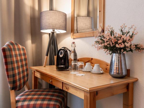 AROSA ALPINE CLUB - Adults only : photo 3 de la chambre chambre double ou lits jumeaux standard