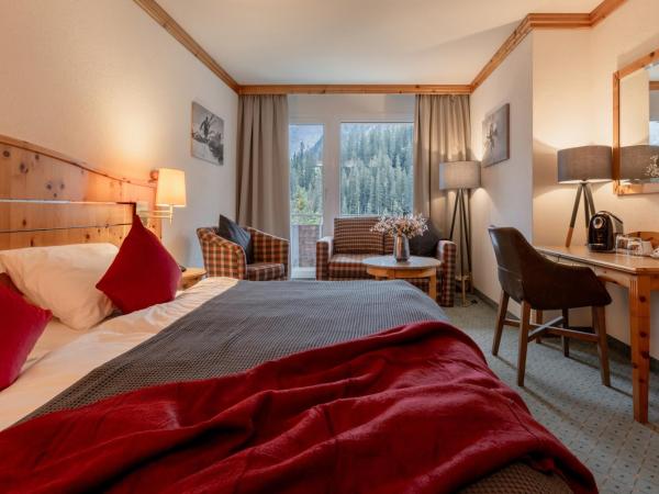 AROSA ALPINE CLUB - Adults only : photo 2 de la chambre chambre double ou lits jumeaux supérieure