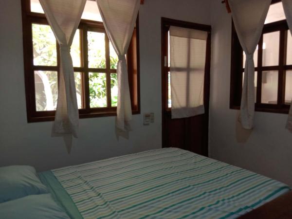 Hotel Papaya Surf : photo 4 de la chambre bungalow deluxe - vue sur jardin