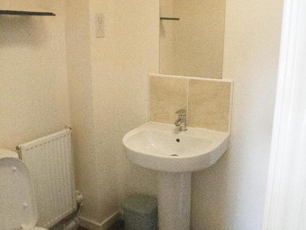 En-suite master near Nottingham city hospital : photo 4 de la chambre chambre double avec salle de bains privative