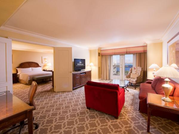 Hilton Lake Las Vegas Resort & Spa : photo 1 de la chambre suite lit king-size