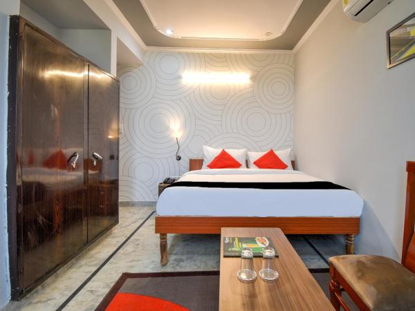 OYO Hotel 7 Nights : photo 6 de la chambre chambre triple classique