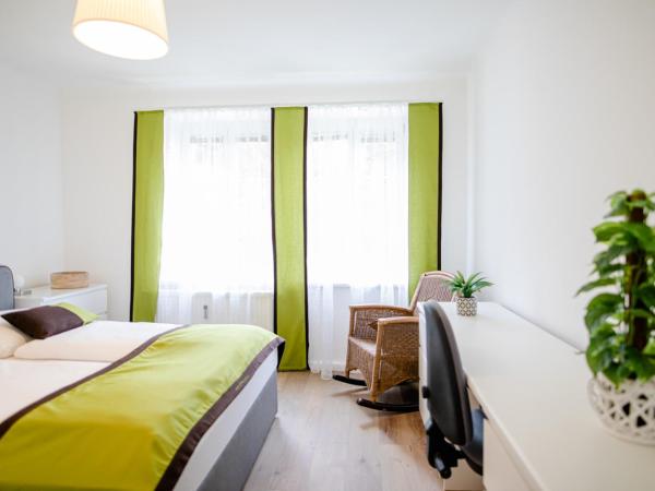 zimmer-graz : photo 10 de la chambre appartement avec balcon