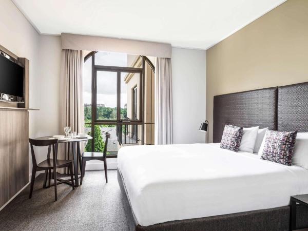 Mantra on Jolimont Melbourne : photo 1 de la chambre studio lit king-size
