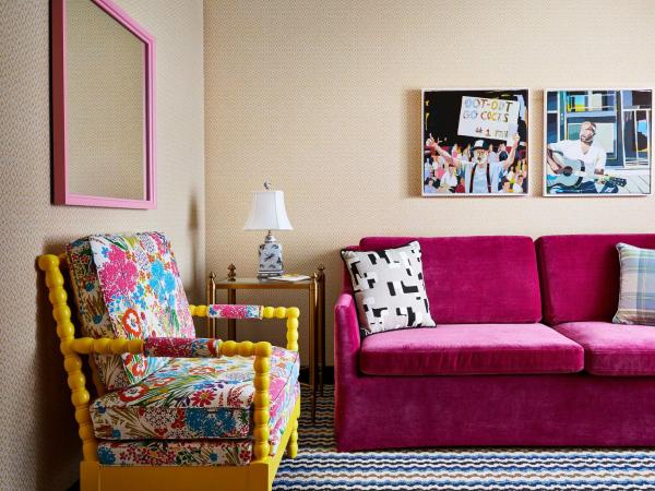 Graduate by Hilton Columbia SC : photo 2 de la chambre suite lit king-size graduate