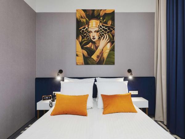 Aiden by Best Western Lodz : photo 2 de la chambre chambre lit king-size standard - non-fumeurs