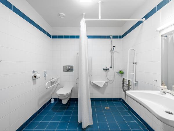 Centrum Mariapoli : photo 3 de la chambre chambre lits jumeaux pour personnes à mobilité réduite