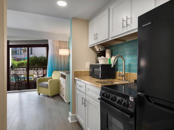 Grande Cayman Resort : photo 1 de la chambre resort view jr suite