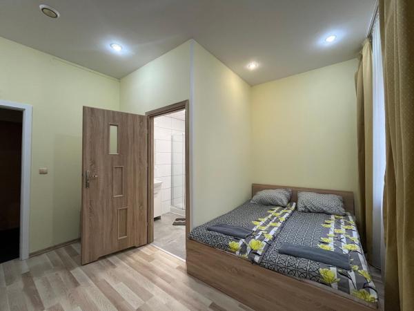Fry House : photo 1 de la chambre chambre double avec salle de bains privative