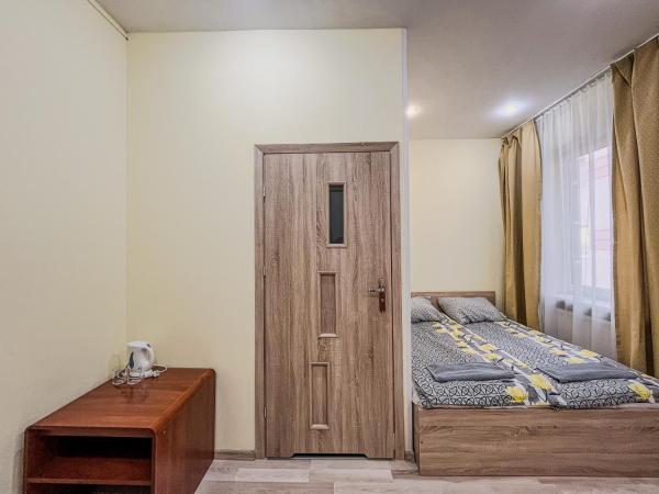 Fry House : photo 3 de la chambre chambre double avec salle de bains privative