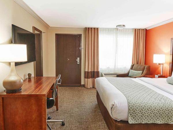 The Hills Inn Eagle Rock - Near Old Town Pasadena : photo 4 de la chambre chambre lit king-size - non-fumeurs