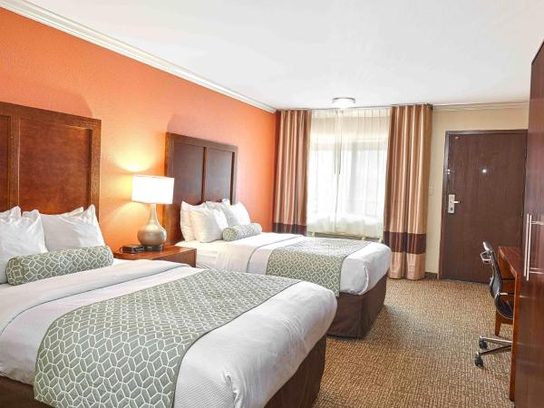 The Hills Inn Eagle Rock - Near Old Town Pasadena : photo 2 de la chambre chambre avec 2 lits doubles - non-fumeurs