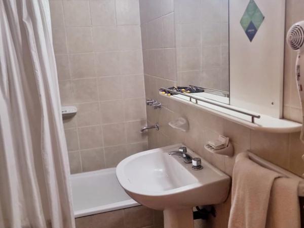 Urbana Class Hotel : photo 3 de la chambre chambre double