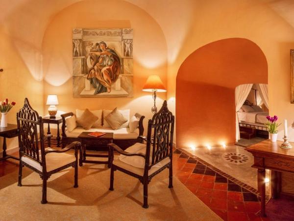 Hacienda Santa Cruz Merida : photo 3 de la chambre suite supérieure lit king-size