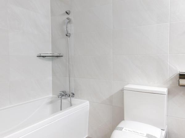 Kensington Hotel Yeouido : photo 5 de la chambre chambre lits jumeaux familiale de luxe