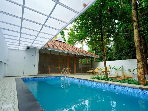 Once Upon The River, Aluva - Near Cochin International Airport : photo 8 de la chambre villa avec piscine privée