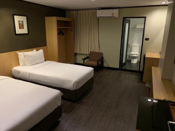 Bangkok Inter Place : photo 1 de la chambre deluxe middle twin no window