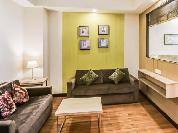 Collection O Limewood Stay : photo 4 de la chambre chambre triple avec vue