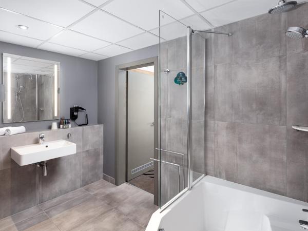 Novotel Poznan Centrum : photo 5 de la chambre appartement lit king-size