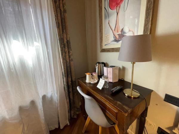 Le Camere di Bsuites Affittacamere : photo 2 de la chambre chambre double avec salle de bains privative