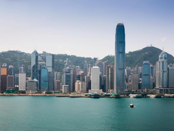 Marco Polo Hongkong Hotel : photo 8 de la chambre deluxe harbour view king or twin room