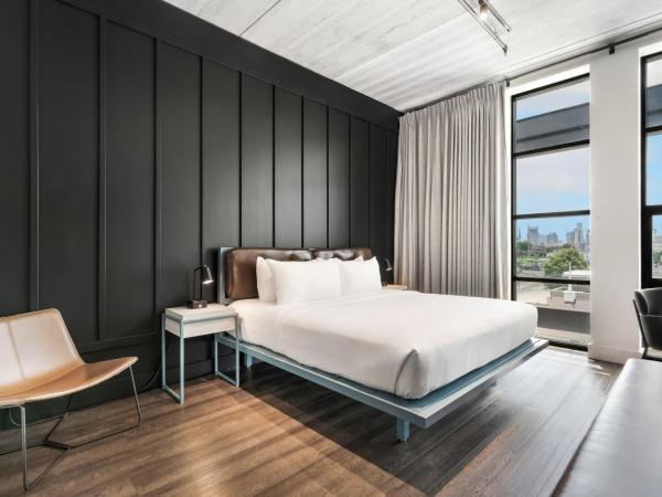 Waymore's Hotel : photo 4 de la chambre chambre lit king-size - vue sur horizon