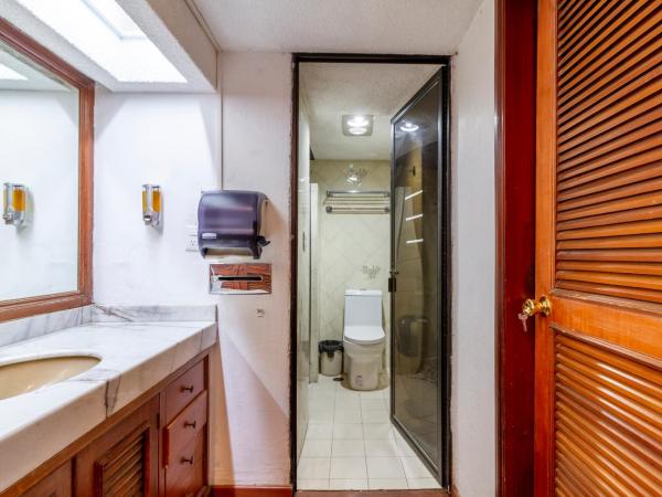 Casanova Suites & Hostel : photo 4 de la chambre chambre lit queen-size deluxe