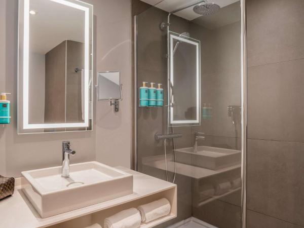 Novotel Campo De Las Naciones : photo 1 de la chambre suite junior avec coin salon