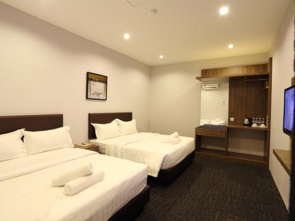 S Boutique Hotel : photo 7 de la chambre suite familiale