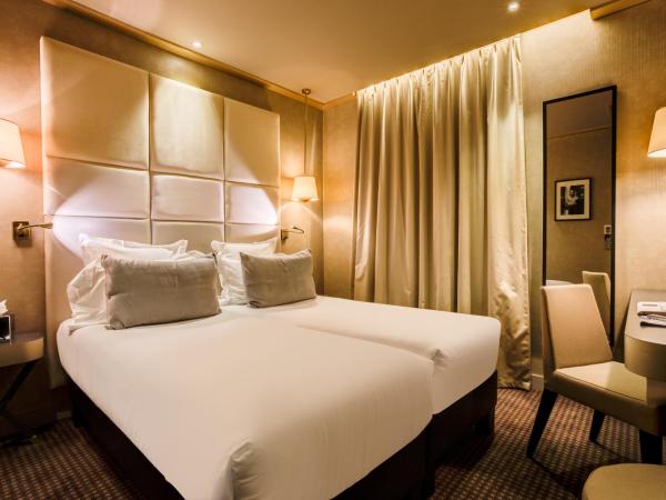 Hotel Armoni Paris : photo 6 de la chambre 2 chambres doubles communicantes