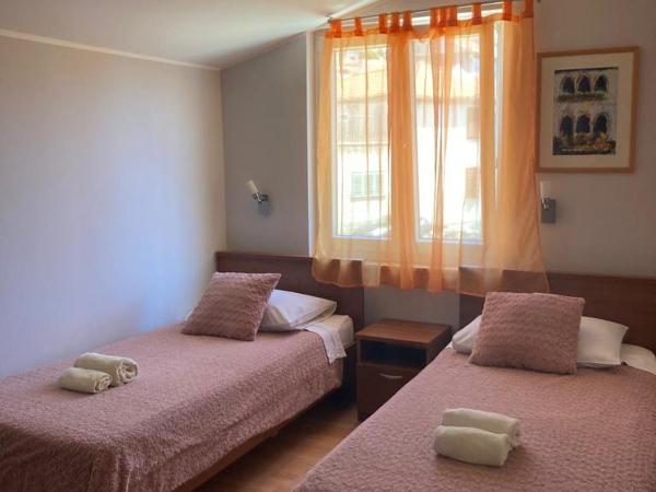 Apartments & Rooms Krecak Sibenik : photo 5 de la chambre appartement - vue sur mer