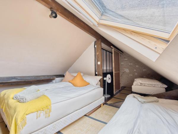 Comenstay Brussels : photo 5 de la chambre appartement en duplex