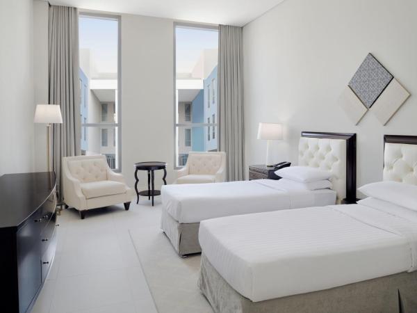 Delta Hotels by Marriott Dubai Investment Park : photo 4 de la chambre standard twin room with shuttle bus to jbr beach and various shopping malls