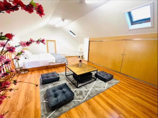 SPR House Chatswood 3 bedrooms - 1 : photo 1 de la chambre suite appartement 3 chambres