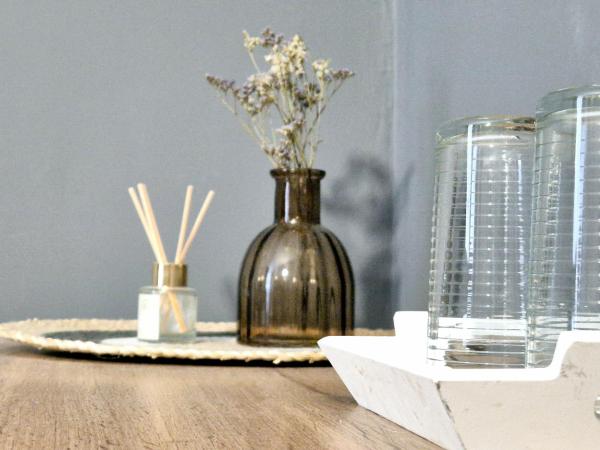 PINI HOSTEL - Przytulne pokoje w centrum Krakowa : photo 8 de la chambre chambre lit king-size