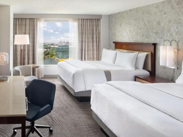The Westin Atlanta Perimeter North : photo 2 de la chambre chambre lit queen-size - vue sur lac